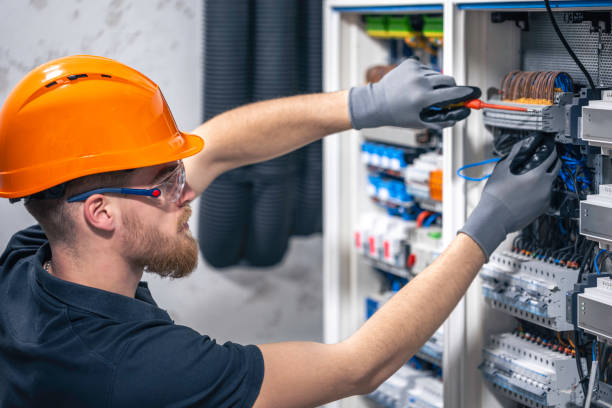 Best Industrial Electrical Services  in St Helens, OR